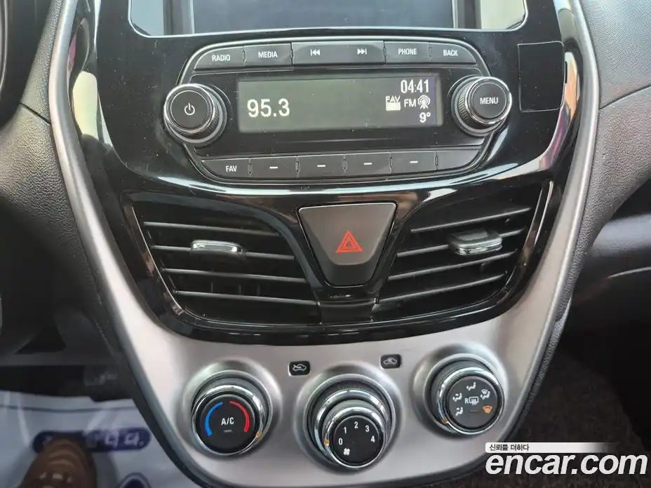 Chevrolet Spark 2017 1.0 Автомат в Москве № 95785, фото 17