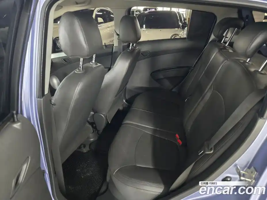 Chevrolet Spark 2014 1.0 Механическая в Москве № 98027, фото 6