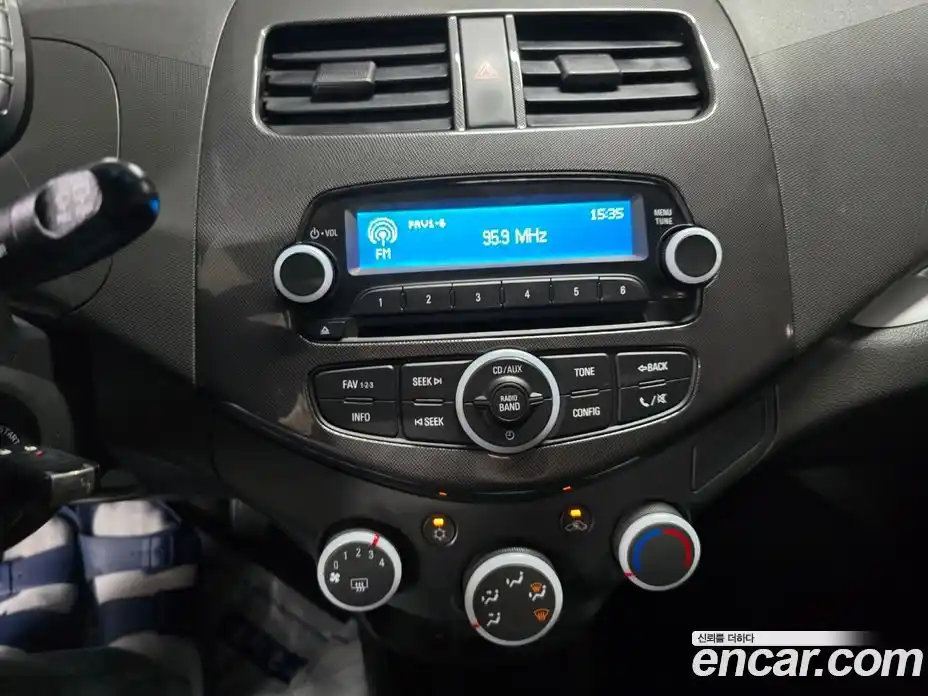 Chevrolet Spark 2014 1.0 Механическая в Москве № 98027, фото 9