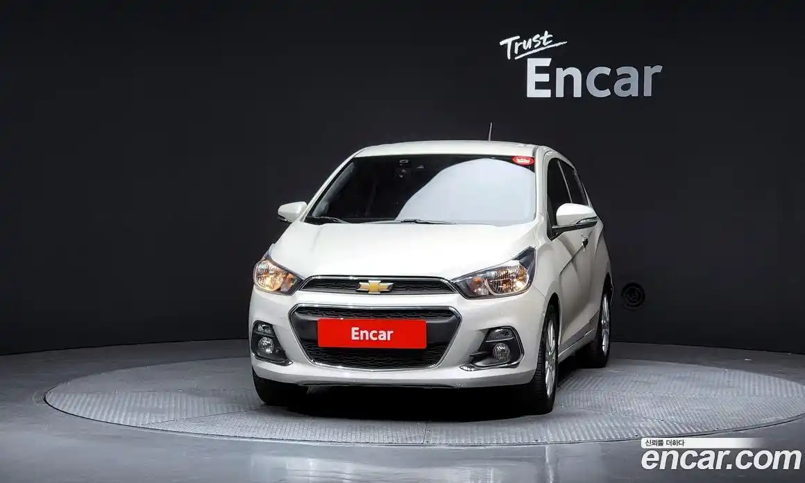 Chevrolet Spark 2018 1.0 Автомат в Москве № 100120, фото 3