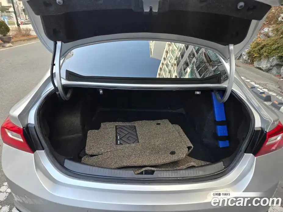 Chevrolet Malibu 2017 1.5 Автомат в Москве № 104851, фото 7