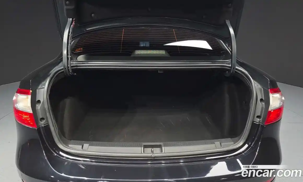 Renault SM3 2011 1.6 Автомат в Москве № 107095, фото 13