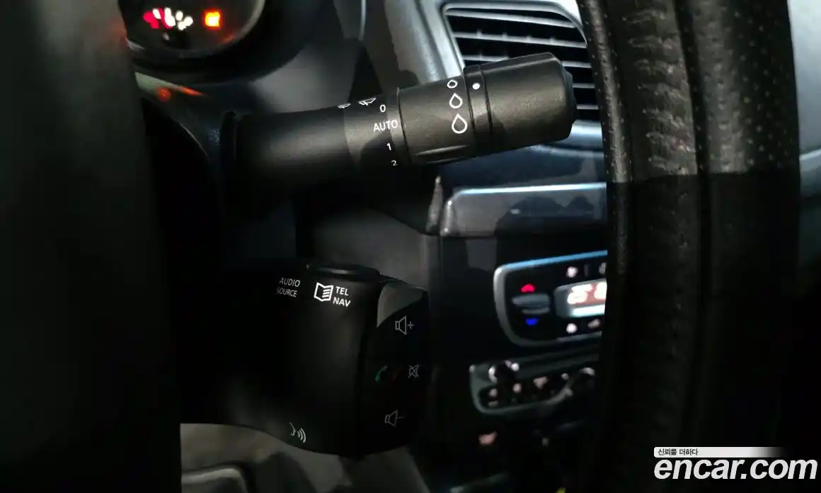 Renault SM3 2011 1.6 Автомат в Москве № 107095, фото 20