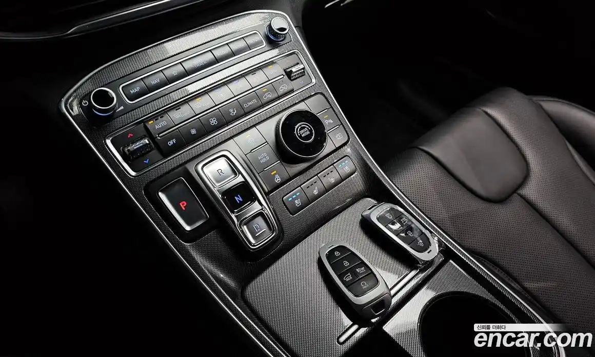 Hyundai Santa Fe 2021 2.5 Автомат в Москве № 108040, фото 7