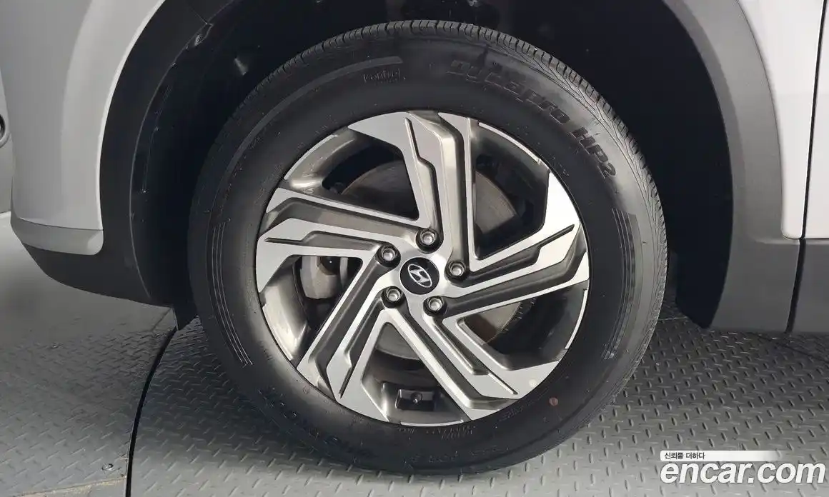 Hyundai Santa Fe 2021 2.5 Автомат в Москве № 108040, фото 8