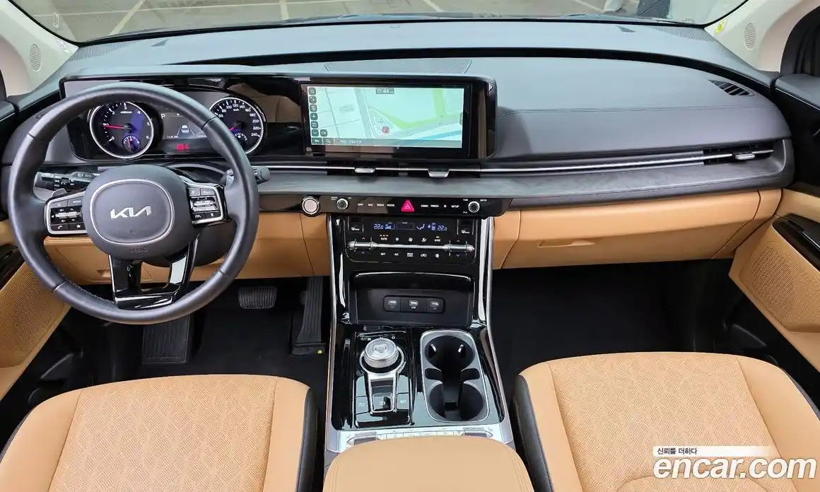 Kia Canival 2023 2.2 Автомат в Москве № 115461, фото 13