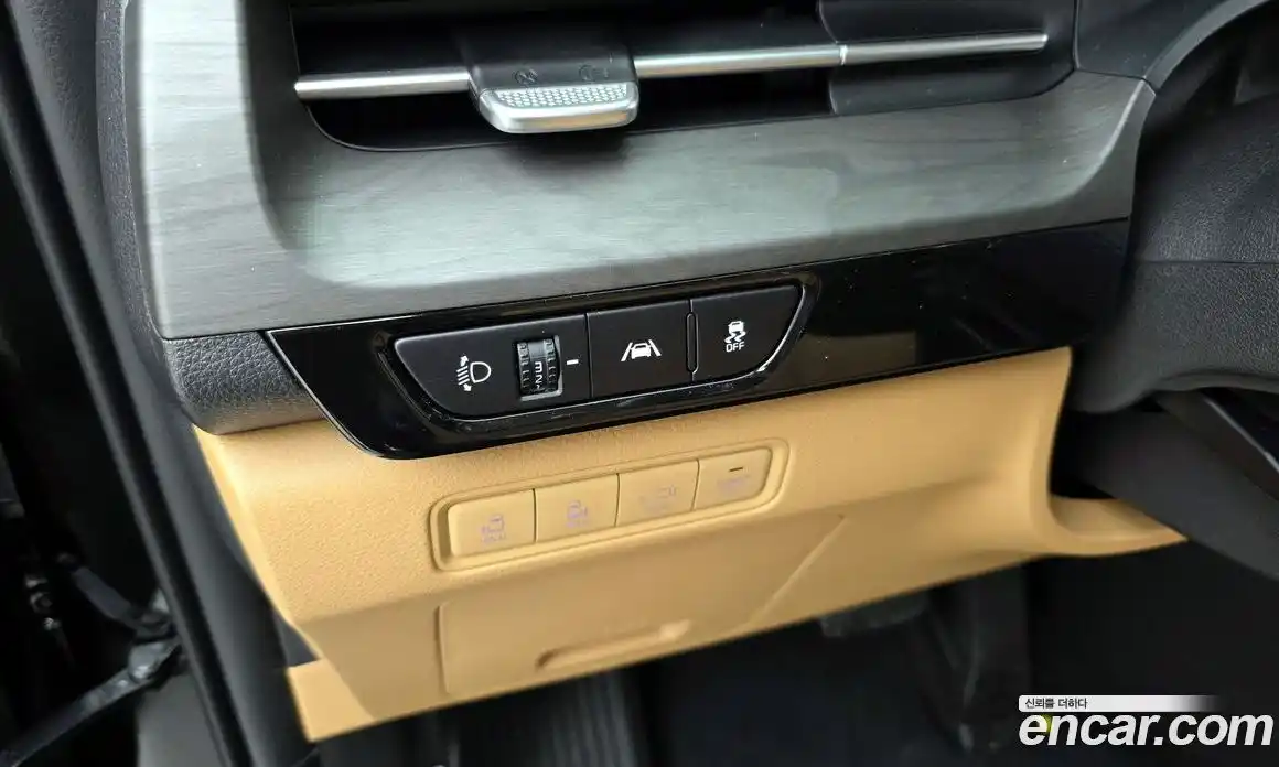 Kia Canival 2023 2.2 Автомат в Москве № 115461, фото 19