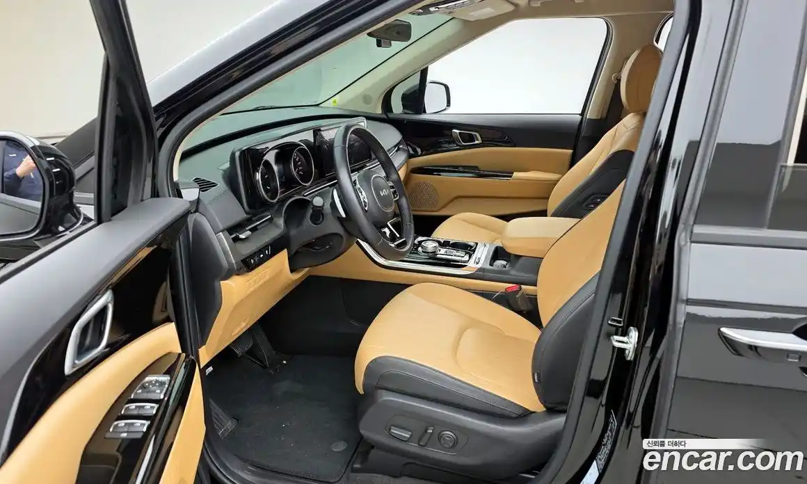 Kia Canival 2023 2.2 Автомат в Москве № 115461, фото 5