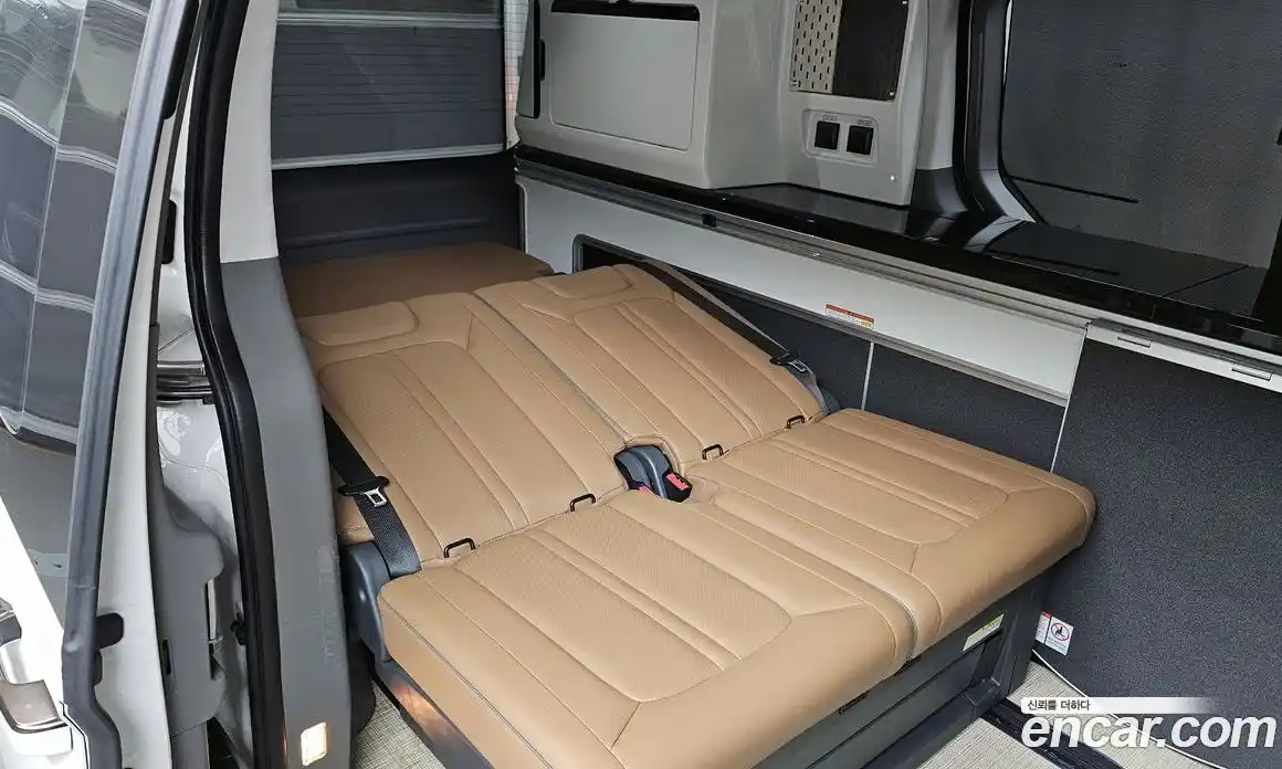 Hyundai Staria 2023 2.2 Автомат в Москве № 119757, фото 3