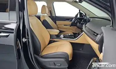 Kia Canival 2023 3.5 Автомат в Москве № 120833, миниатюра 5