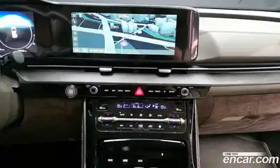 Kia Canival 2023 3.5 Автомат в Москве № 121249, миниатюра 7