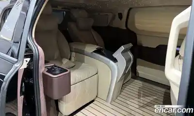 Kia Canival 2023 3.5 Автомат в Москве № 121249, миниатюра 9