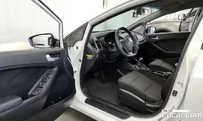 Kia K3 2017 1.6 Автомат в Москве № 121787, миниатюра 3