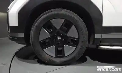 Hyundai Santa Fe 2024 1.6 Автомат в Москве № 126275, миниатюра 5