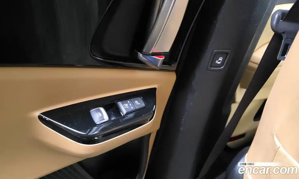 Kia Canival 2023 3.5 Автомат в Москве № 132907, фото 19