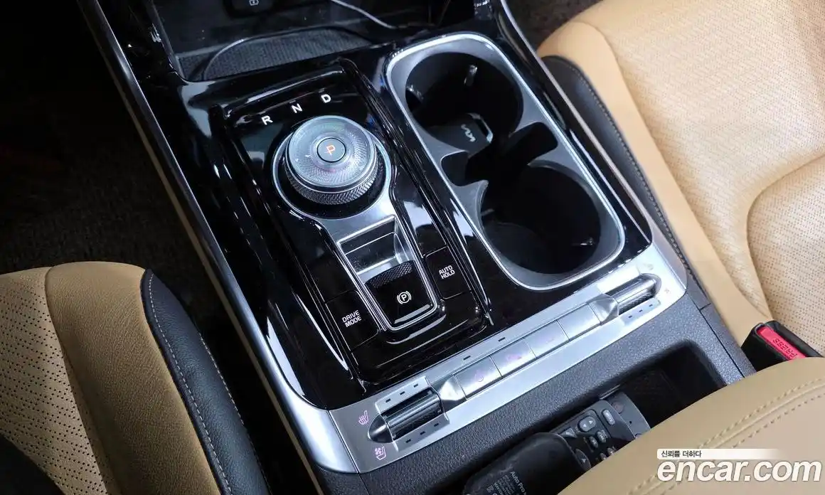 Kia Canival 2023 3.5 Автомат в Москве № 132907, фото 20