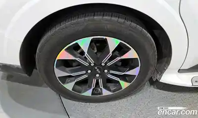 Kia Canival 2023 3.5 Автомат в Москве № 132907, миниатюра 7