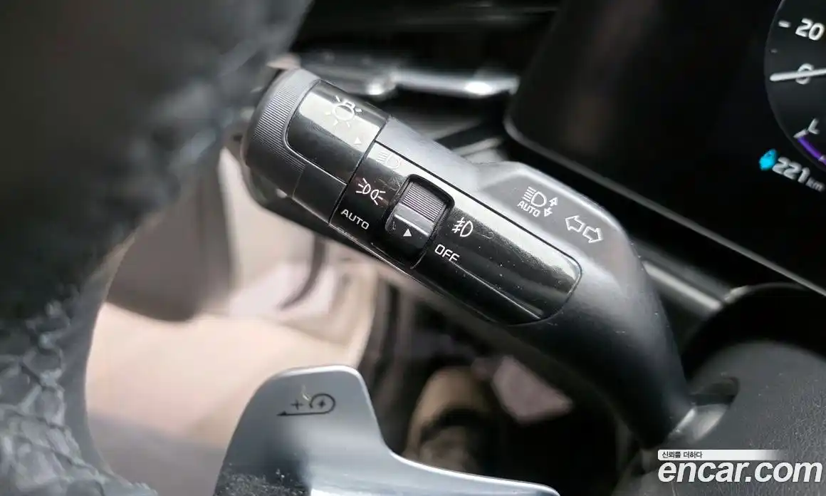 Kia Niro 2023 0.2 Автомат в Москве № 133964, фото 14