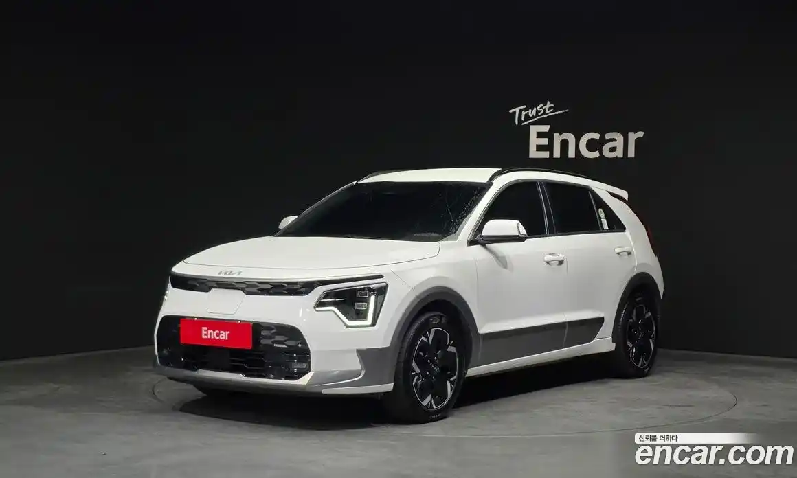 Kia Niro 2023 0.2 Автомат в Москве № 133964, фото 20