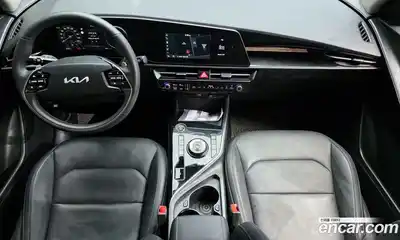 Kia Niro 2023 0.2 Автомат в Москве № 133964, миниатюра 9