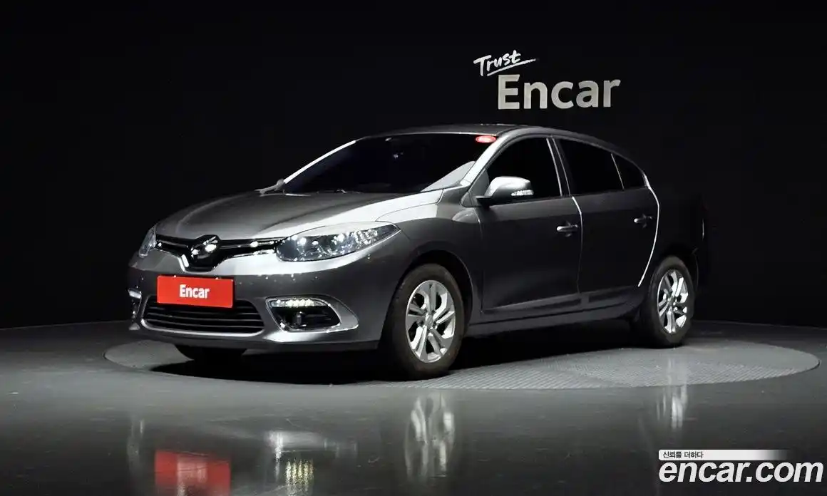 Renault SM3 2017 1.6 Автомат в Москве № 138401, фото 16