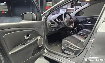 Renault SM3 2017 1.6 Автомат в Москве № 138401, миниатюра 10