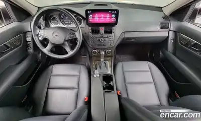 Mercedes-Benz C-Class 2010 2.5 Автомат в Москве № 140089, миниатюра 5
