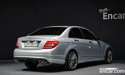 Mercedes-Benz C-Class 2010 2.5 Автомат в Москве № 140089, миниатюра 7