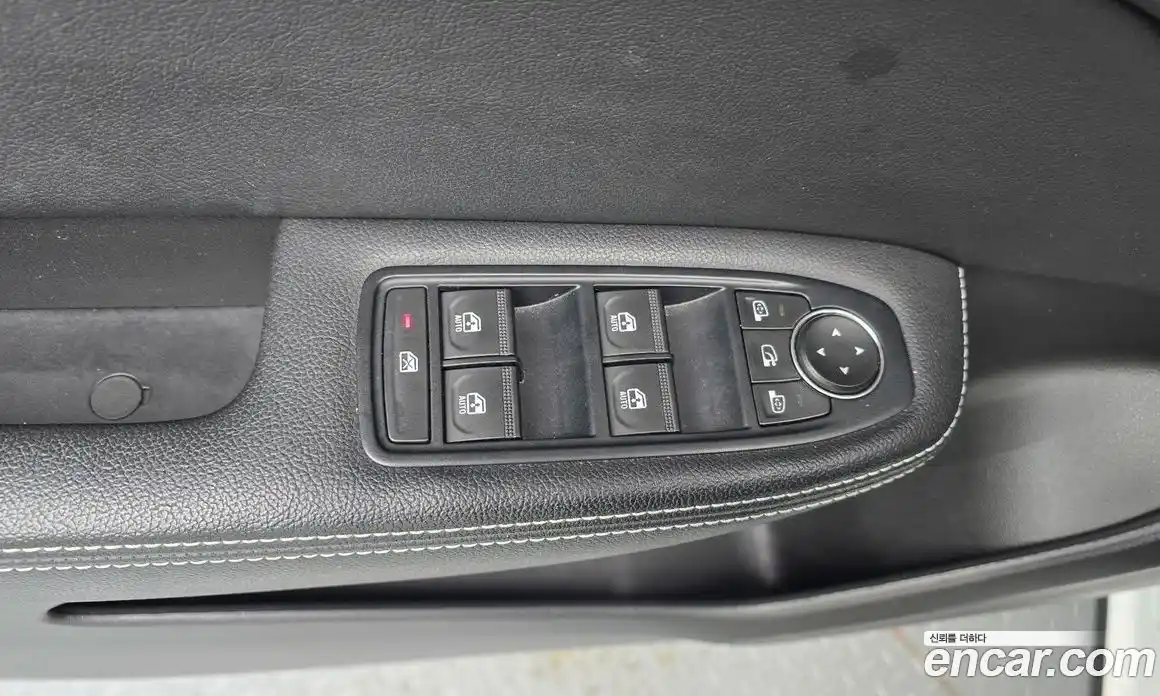 Renault XM3 2023 1.6 Автомат в Москве № 141122, фото 16