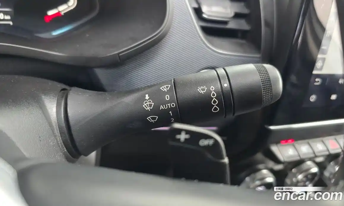 Renault XM3 2023 1.6 Автомат в Москве № 141122, фото 18