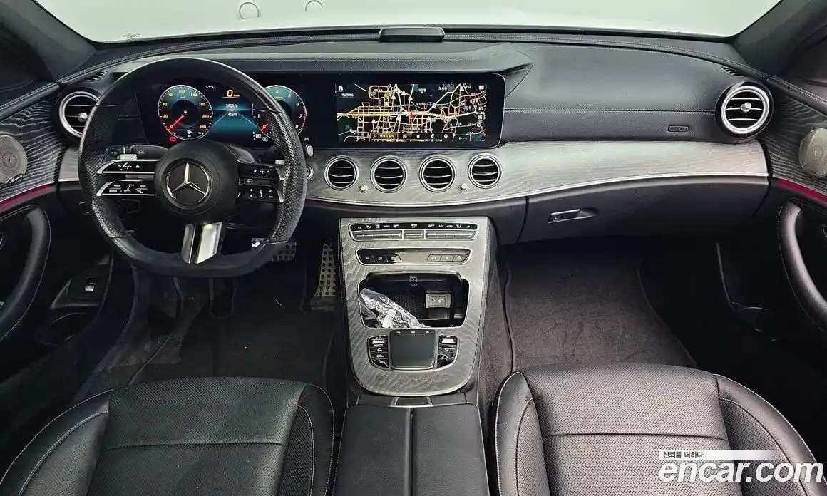 Mercedes-Benz E-Class 2022 2.0 Автомат в Москве № 141303, фото 20