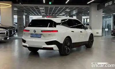 BMW iX 2025 0.3 Автомат в Москве № 153629, миниатюра 2