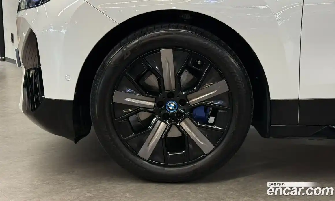 BMW iX 2025 0.3 Автомат в Москве № 153629, фото 5