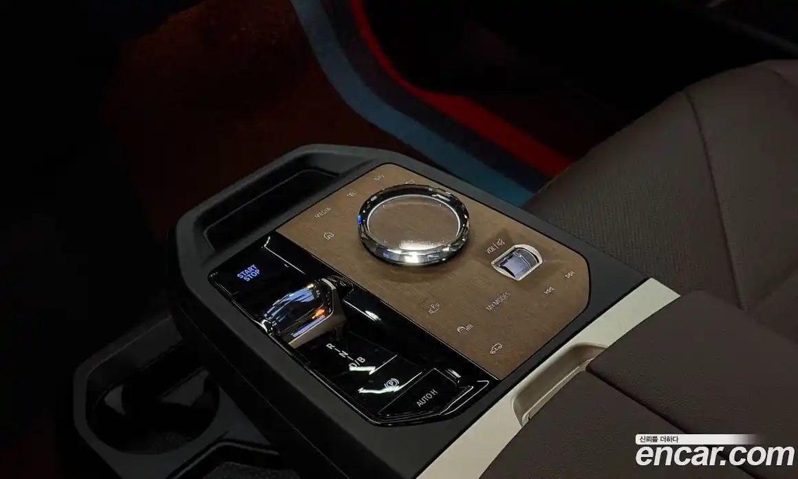 BMW iX 2025 0.3 Автомат в Москве № 153629, фото 9