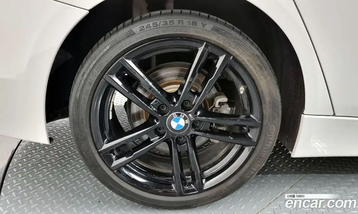 BMW 3-Series 2018 2.0 Автомат в Москве № 154498, фото 20