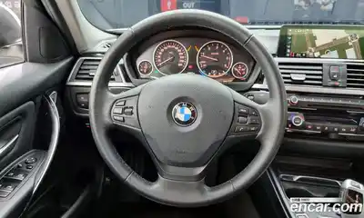 BMW 3-Series 2018 2.0 Автомат в Москве № 154498, миниатюра 5