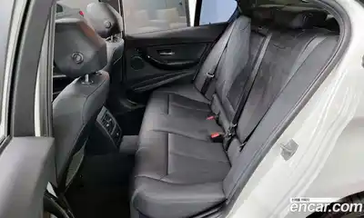 BMW 3-Series 2018 2.0 Автомат в Москве № 154498, миниатюра 6