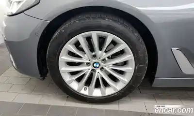 BMW 5-Series 2023 2.0 Автомат в Москве № 154724, миниатюра 2