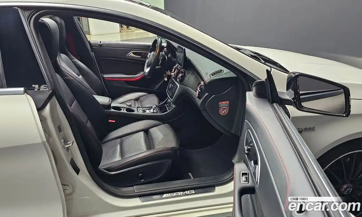 Mercedes-Benz CLA-Class 2016 2.0 Автомат в Москве № 160579, фото 12