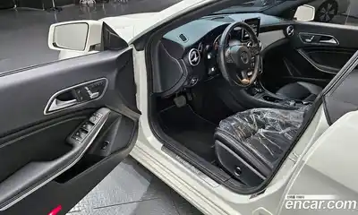 Mercedes-Benz CLA-Class 2017 2.0 Автомат в Москве № 161258, миниатюра 3