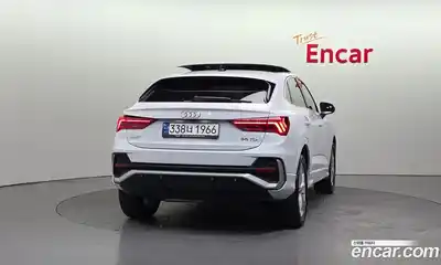 Audi Q3 2023 2.0 Автомат в Москве № 162725, миниатюра 4