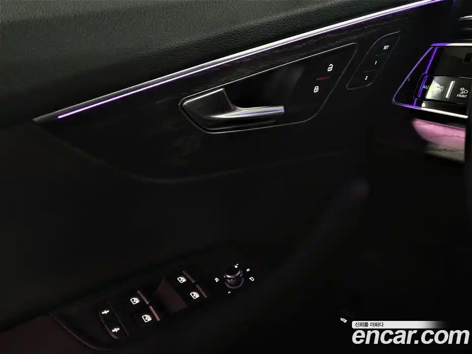 Audi Q7 2021 3.0 Автомат в Москве № 162862, фото 16