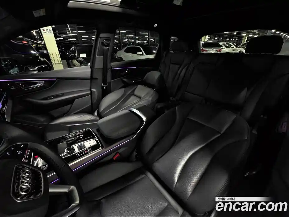 Audi Q7 2021 3.0 Автомат в Москве № 162862, фото 6