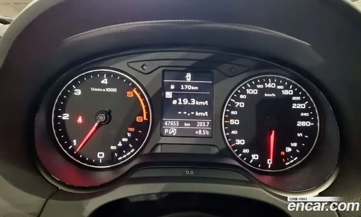 Audi A3 2015 1.6 Автомат в Москве № 164024, фото 17