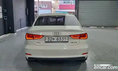 Audi A3 2015 1.6 Автомат в Москве № 164024, миниатюра 9
