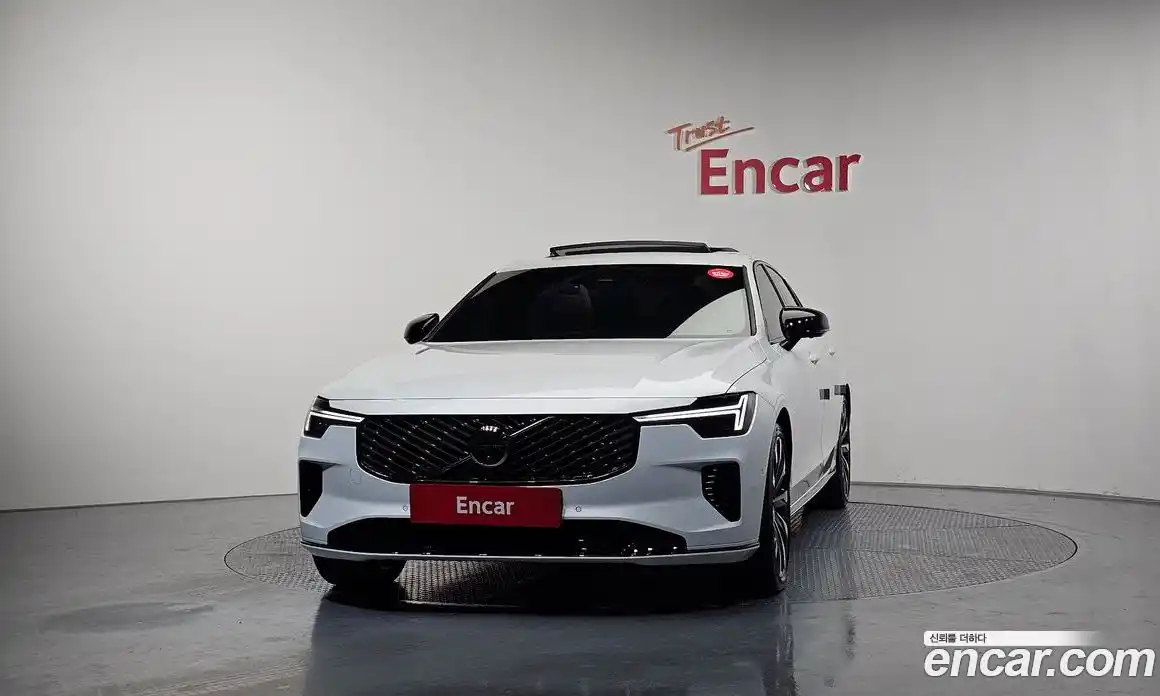 Volvo S90 2026 2.0 Автомат в Москве № 164138, фото 12