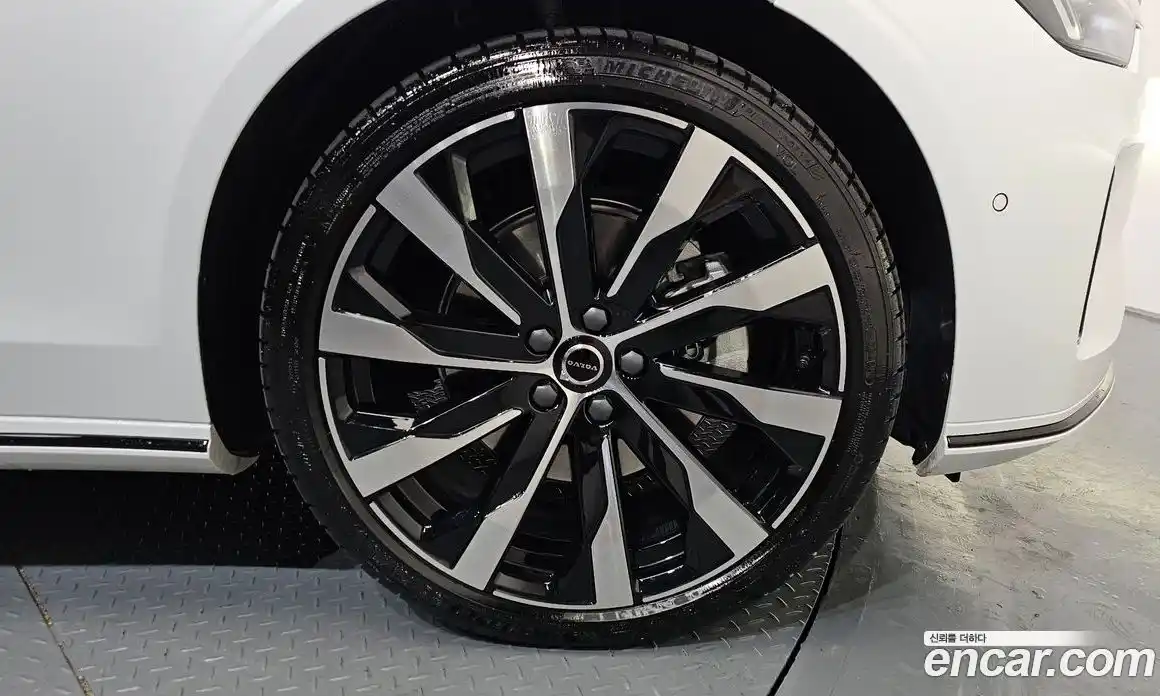 Volvo S90 2026 2.0 Автомат в Москве № 164138, фото 18