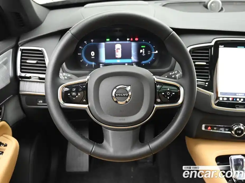 Volvo XC90 2024 2.0 Автомат в Москве № 164149, фото 13