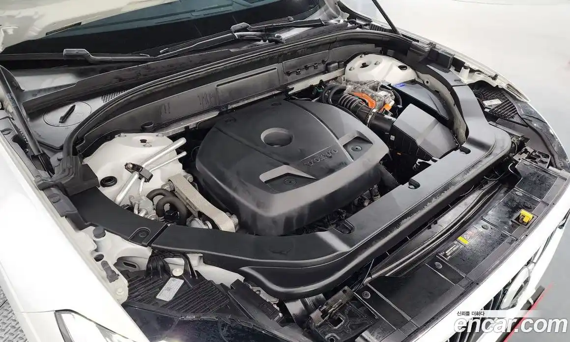 Volvo XC60 2021 2.0 Автомат в Москве № 164676, фото 6