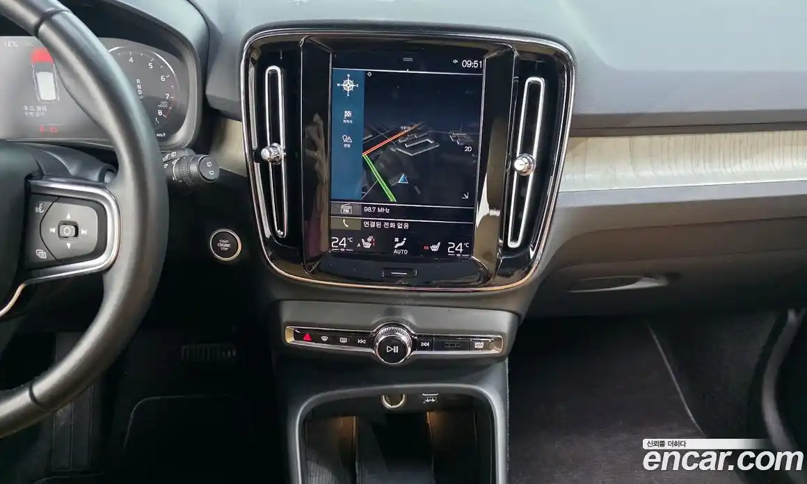 Volvo XC40 2020 2.0 Автомат в Москве № 164719, фото 4